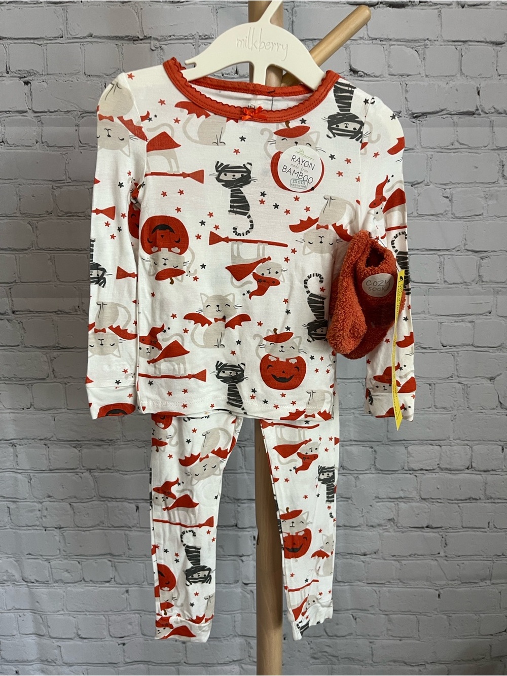 Milkberry Girl's Orange & White Halloween Pajama Set